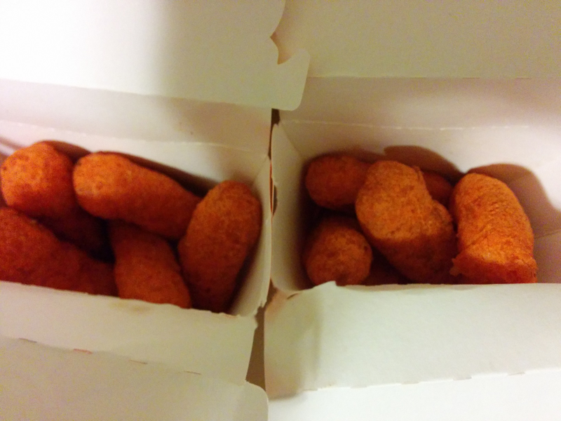 Illustration for article titled SnackTAYku: Burger King Mac n' Cheetos (SoCal Preview)